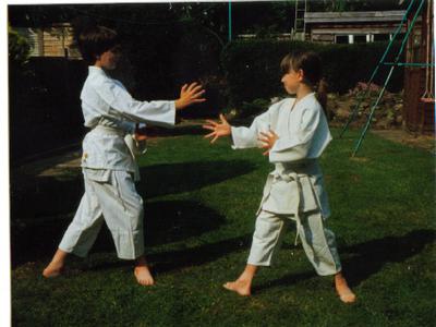 Robin Wilden (left) Natasha Hadwick (right)